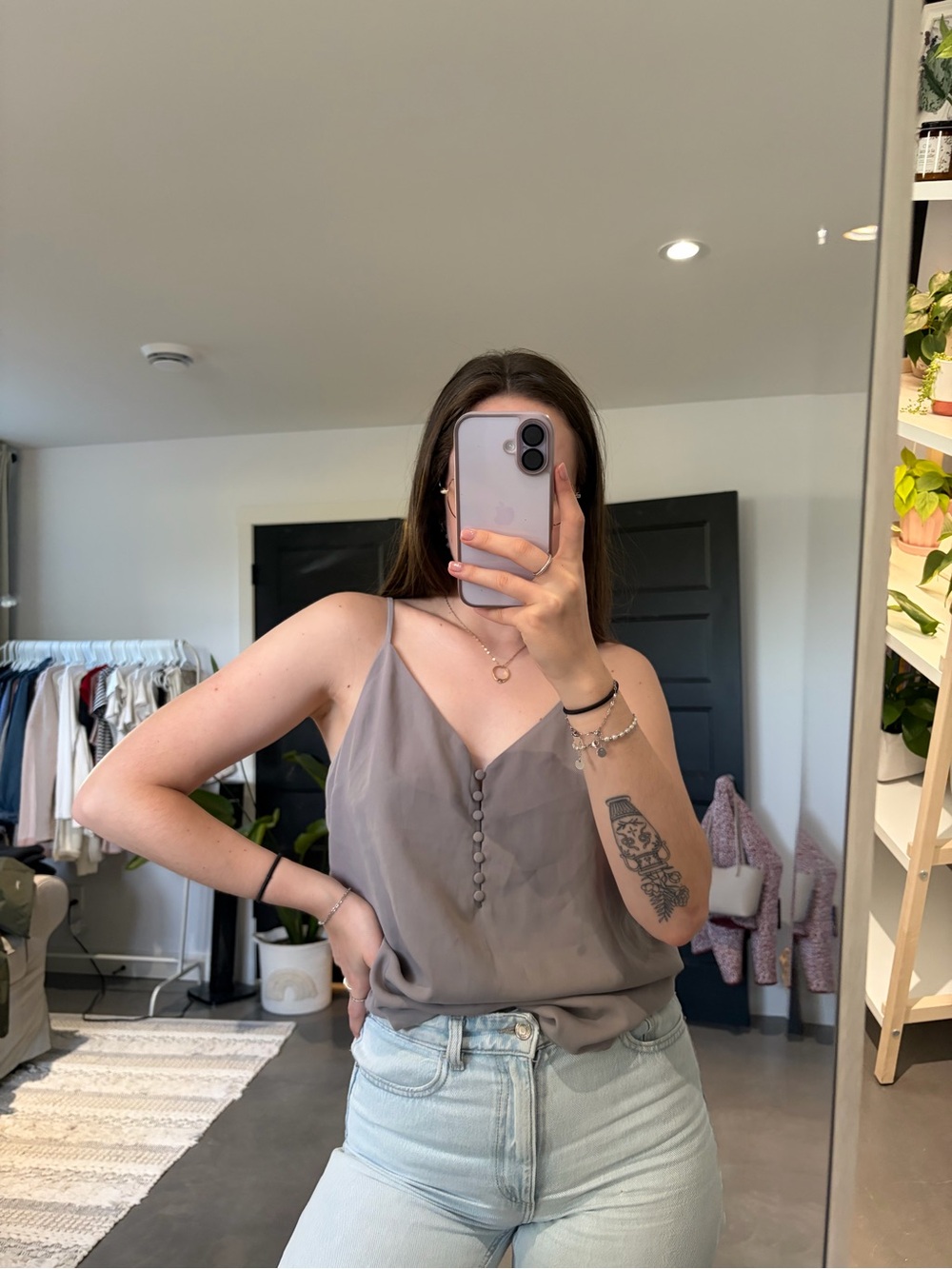 Haut camisole boutonné à bretelles spaghetti à col en V - Taupe